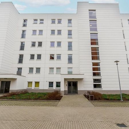 Wilczak Apartment With Free Garage Poznan By Noclegi Renters Exterior photo