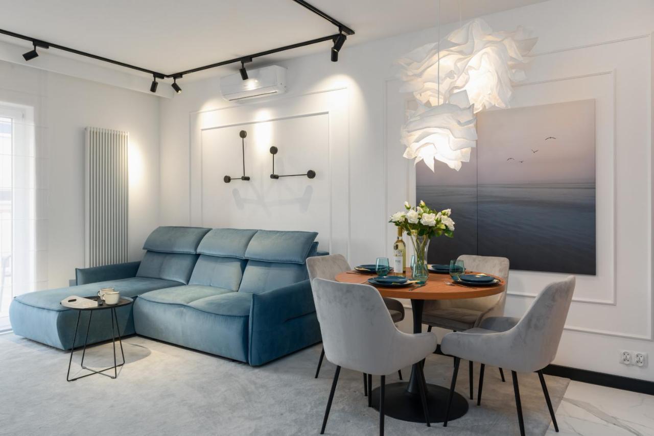 Wilczak Apartment With Free Garage Poznan By Noclegi Renters Exterior photo